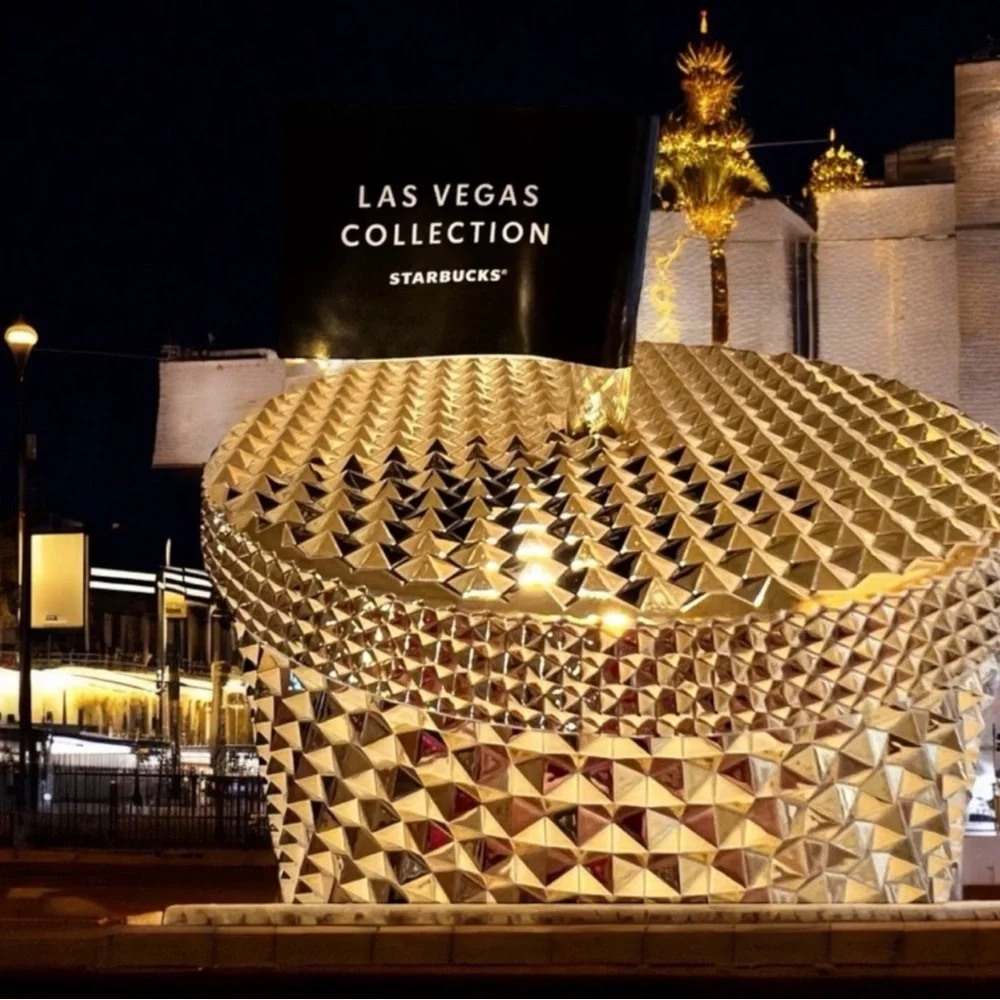 Las Vegas Golden Venti coffee cup You can only get this in Vegas baby! Lucky cup